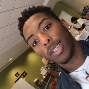 Meet your Posher, Khalil